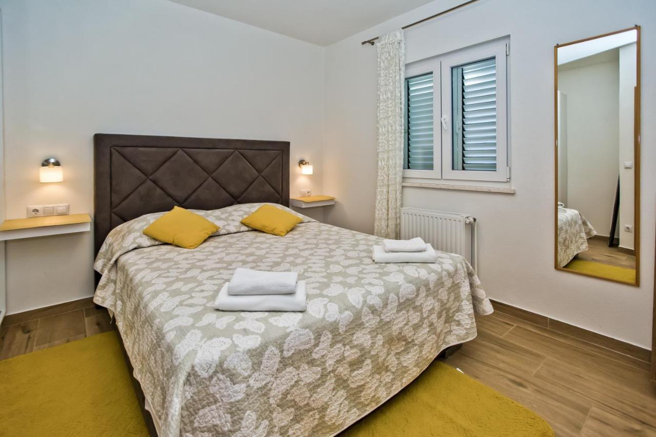 Apartament Anita *